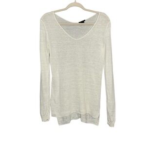 Theory linen/viscose blend creme lightweight vneck long sleeve sweater. Size S/P